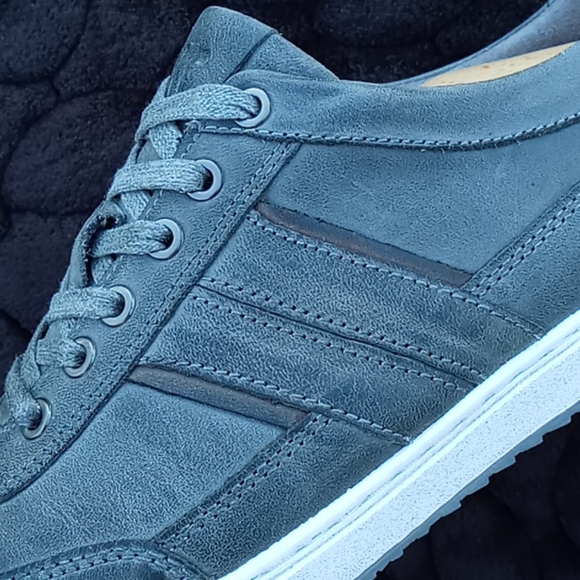 Kenneth Cole Reaction Sprinter Sneaker - Picture 15 of 16